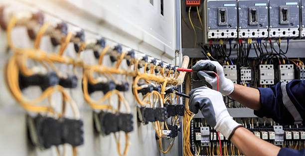 Professional Electrician technician working in Becker, MN
